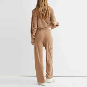 Survêtement en éponge personnalisé tendance OEM pour femmes survêtement unisexe de créateur simple survêtement vêtements de sport décontractés survêtement - Product Image 5