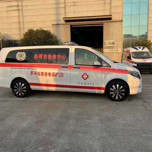 4WD <b>Emergency</b> Private Ambulance Customizable Luxury Medical Rescue <b>Vehicle</b> - Product Image 4