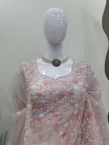 D แฟชั่นกูรูผ้าไหมตาข่ายนิ่มดีไซน์เนอร์ Saree งานปักลายงานผ้าไหมไหม dupatta แบบประณีต | ปาร์ตี้ยาวถึงพื้นแบบพรีเมียม - Product Image 5