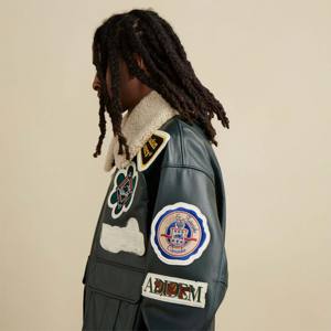 Chaqueta Bomber de cuero unisex clásica: elegante y duradera, perfecta para ropa informal y actividades al aire libre - Product Image 5