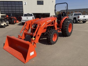 รถแทรกเตอร์อเนกประสงค์ขนาดเล็ก Kubota MX6000HST ขับเคลื่อน 4 ล้อ พร้อมระบบส่งกำลังไฮโดรสแตติก และตัวเลือกติดตั้งหัวตักด้านหน้า สำหรับงานเกษตรและจัดสวน - Product Image 2