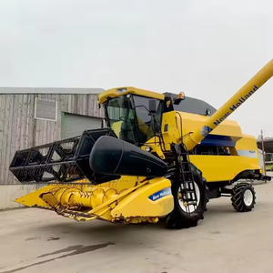 Moissonneuse-batteuse à céréales et maïs HOLLAND CX8.80 d'occasion pour les cultures de blé et de riz avec MOTEUR en BON ÉTAT à VENDRE - Product Image 5