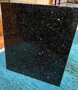 Losa de granito Galaxy negro plateado de suministro de fábrica al por mayor adecuada para proyectos interiores y exteriores - Product Image 3