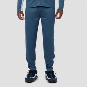 Conjunto de Chándal Deportivo para Hombre, Chaqueta Cortavientos con Capucha y Pantalones de Correr, Diseño Personalizado de Alta Calidad OEM para Invierno - Product Image 5