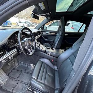 Porsche Cayenne AWD 2017, transmission intégrale, moteur essence V6 3,6L, automatique, SUV/crossover - Product Image 3