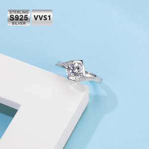 Anillo de Compromiso de Moda con Moissanita VVS de 1 Quilate, Corte Brillante, para Mujer, Plata de Ley 925, Forma Cuadrada, Engaste Bypass - Product Image 4