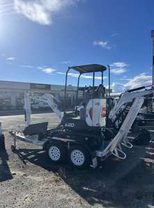 Excavatrice Bobcat E30 avec cabine - Product Image 2