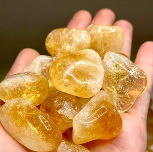 หินซิทรินที่ส่องแสงสีทองคุณภาพสูงสำหรับการทำความสะอาดพลังงานและการรักษาทางจิตวิญญาณของขวัญสำหรับการจัดหาทั่วโลก - Product Image 4