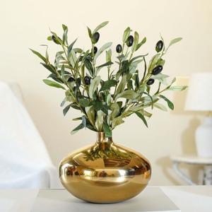 Elegant handcrafted metal <b>vase</b> <b>for</b> modern home interior <b>decoration</b> and stylish floral arrangement display - Product Image 6