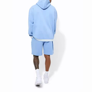 Sudadera con capucha de aspecto deportivo con conjunto de pantalones cortos de ajuste cómodo perfecto para entrenamiento, al aire libre y uso diario conjuntos de sudadera y pantalones cortos para hombres - Product Image 2