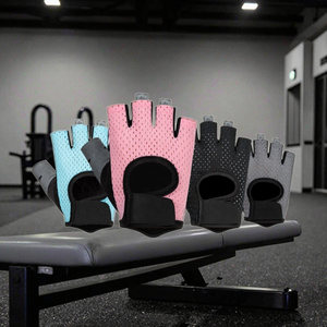 High Quality Lightweight Breathable Durable Tear-Resistant Smooth Texture <b>Sterile</b> Gym <b>Gloves</b> for Men Women Outdoor Safety <b>Gloves</b> - Product Image 5