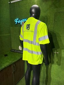 เสื้อยืดคนงานก่อสร้างที่มีแถบสะท้อนแสงคุณลักษณะด้านความปลอดภัยโลโก้ตามสั่ง - Product Image 5