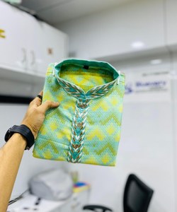 DISEÑADOR BLANCO ROMANA DE SEDA TRABAJO A MANO DE LA MANERA KURTA PAYJAMA WEDDING WEAR PRECIO AL POR MAYOR ROMANÍA ÉTNICA - Product Image 6