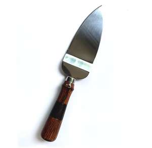 Cuchara de ensalada de acero inoxidable para uso doméstico con mango de madera Cuchara de postre de fruta Cuchara de ensalada y tenedor Venta caliente - Product Image 4