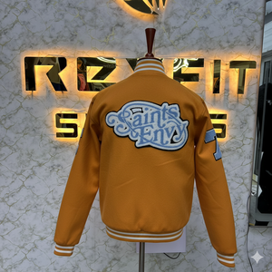 Chaqueta de Hombre de Lana y Seda Bordada de Diseño Personalizado de Alta Calidad con Cierre de Botones Cubiertos, Chaquetas Universitarias, Chaquetas Letterman - Product Image 3