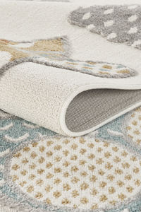 พรมโพลีเอสเตอร์ลายตะวันออกสวยงาม ผลิตด้วยเครื่องจักร ใช้ได้สองด้าน ทนต่อคราบสกปรก ขนสั้น ยี่ห้อโกลเด้นมูน ราคาสุดคุ้มจากตุรกี - Product Image 5