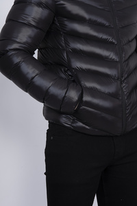 2023 veste d'hiver pour femmes au design personnalisé Offre Spéciale 100% manteau à bulles en polyester col à capuche Version pour hommes disponible - Product Image 3