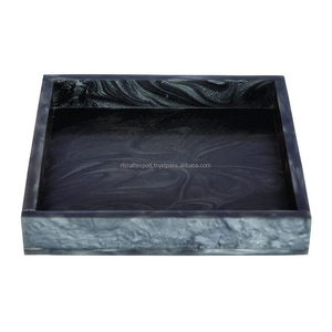 Ensemble d'accessoires de salle de bain en résine grise de style moderne Ensemble d'accessoires de toilette de luxe pour la maison/hôtel de l'Inde par RF Crafts - Product Image 3