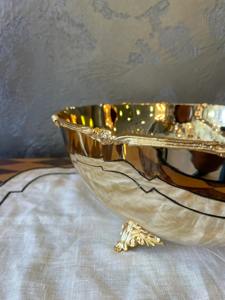 Stand de chocolat conçu chic en forme ronde avec support de chocolat poli à l'or pour le service et le dessert au chocolat - Product Image 3