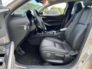 COCHE USADO EN BUEN ESTADO 2024 CX-30 2.5 S Select Sport AWD Volante a la Izquierda Interior Oscuro Asientos de Cuero Control de Crucero Adaptativo - Product Image 6