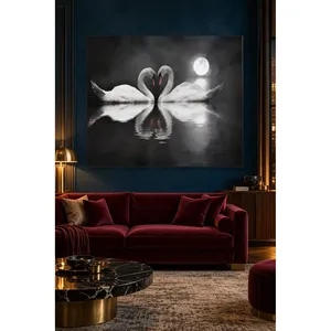 Impression sur toile de cygnes Fida formant un cœur sous une lune pleine - Product Image 4