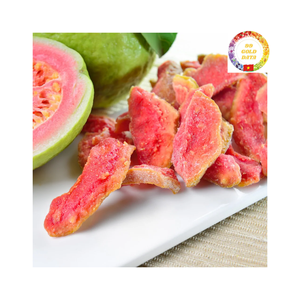 Rodajas de guayaba Rosa tiernas y jugosas llenas de sabor exótico y llenas de nutrientes inspirados en la naturaleza - Product Image 1