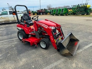 Tracteurs agricoles à roues Massey Ferguson GC1723EB d'occasion de qualité supérieure, 35 CV, 4 roues motrices, avec moteur et boîte de vitesses en stock, meilleur prix, livraison rapide - Product Image 4
