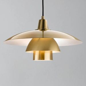 Petite lampe suspendue en métal, idéale pour les espaces compacts, offrant un éclairage décoratif sans envahir les intérieurs - Product Image 3