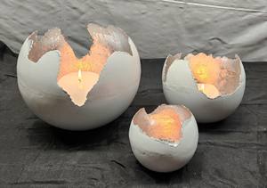 Soporte votivo estilo farol navideño S/3 de Metal hecho a mano, revestimiento en polvo negro/blanco, tarro de vela de tendencia, decoración del hogar - Product Image 3