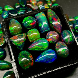 Caja de 12 Uds. Cabujón de ópalo negro Natural 4-6mm buena calidad Multi Flashy Mix Shape Welo Opal fabricación de joyas lote - Product Image 6