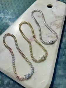 Chaîne à maillons cubains en diamant Mossanite de forme ronde glacée avec des chaînes cubaines Hip Hop en argent pour hommes Chaînes de marque d'Inde - Product Image 4