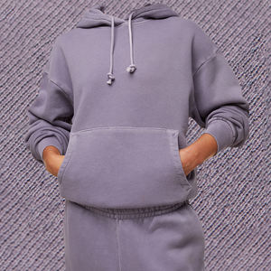 Sweat à capuche court pour femmes tendance, léger, manches longues, coupe décontractée, matière douce, idéal pour la salle de sport, la maison, le travail et le style du week-end - Product Image 6