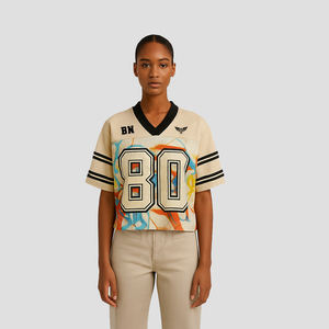 เสื้อเจอร์ซีย์วินเทจสำหรับผู้หญิงขายส่ง เสื้อเจอร์ซีย์ตาข่ายลายกราฟิก คอวี เสื้อยืดฟุตบอลสไตล์วาร์ซิตี้ - Product Image 2