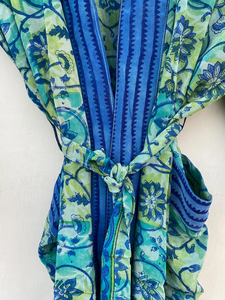 White and Black Crepe <b>Silk</b> <b>Kimono</b> Robe Vintage Hand-Stitched Breathable Soft V-neck for Autumn/Spring/Summer Daily Use - Product Image 5