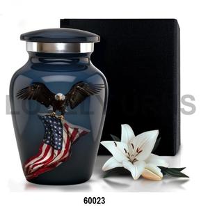 โกศเก็บอัฐิรูปนกอินทรีและธงชาติอเมริกา งานฝีมือ สำหรับผู้ชายและผู้หญิง (ชุดสีดำ 1 ชิ้น) - Product Image 1