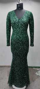 Elegante vestido de noche de longitud completa para mujer, malla polivinílica transpirable con perlas bordadas, abalorios, antiestático para uso en fiesta de cóctel - Product Image 5