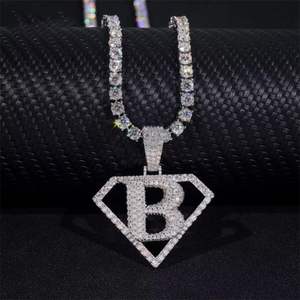 Bijoux pour hommes Pendentif initial B en forme de diamant VVS en argent sterling 925 - Product Image 1