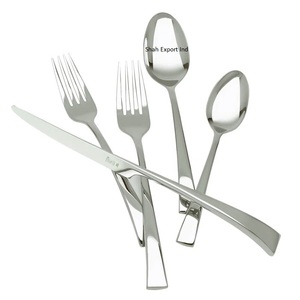 Ensemble de couverts en métal au design tendance en finition argentée à poignée simple pour la maison et le mariage ensembles de couverts de vaisselle de table - Product Image 2