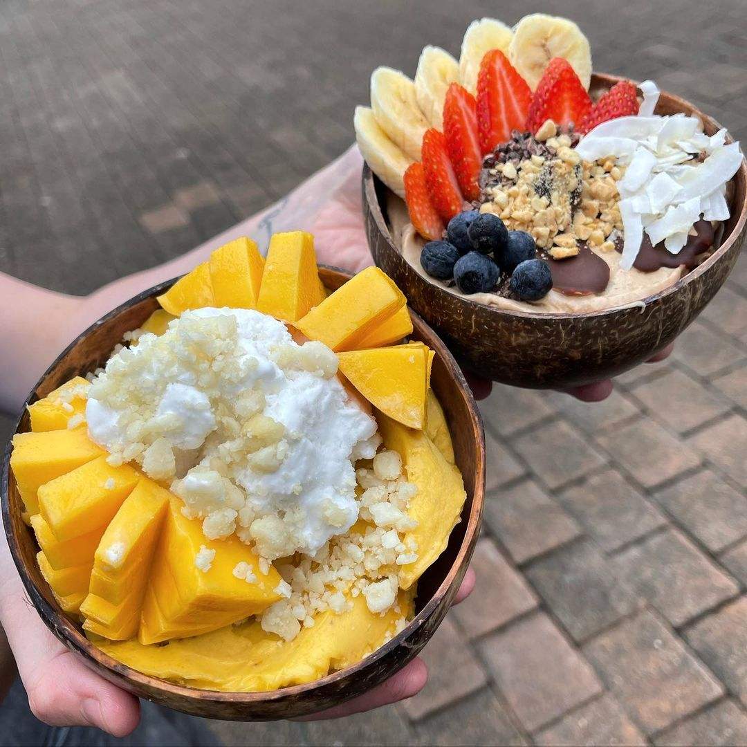 Natural coconut color