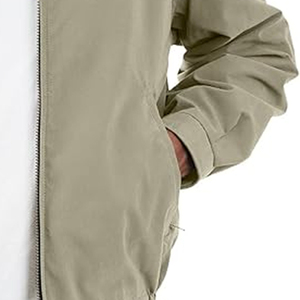 Vente en Gros de Vestes de Baseball avec Logo Personnalisé OEM en Satin Uni pour Hommes Vêtements Décontractés pour Hommes Veste Puffer Veste d'Hiver - Product Image 3