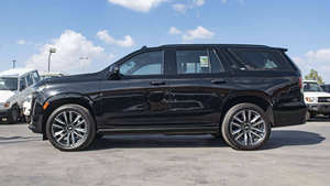 Cadillac Escalade Sport SUV V8 8 cylindres 6,2 L essence, NEUF - Product Image 6