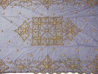 Nappe de table turque classique élégante brodée, motif floral de style royal, en organza fileté fait main, personnalisable pour la maison