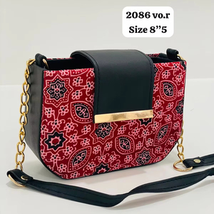 กระเป๋าทรงสี่เหลี่ยมมีสายสะพายสำหรับผู้หญิงกระเป๋าหนังนิ่มงานทำมือแบ่งช่องเดียวพิมพ์ลายผ้าแนวแฟนซี - Product Image 1