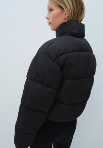 Veliko Sports-Tela de burbujas transpirable de alta calidad para mujer, con revestimiento a prueba de viento, cierre de cremallera, cuello alto - Product Image 3