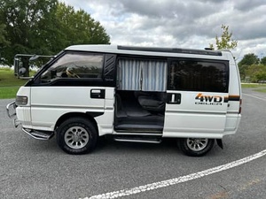 1992รถใช้แล้วมิตซูบิชิเดลิก้าสตาร์วากอน4WD ซูเปอร์โก - Product Image 3