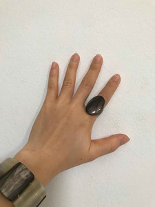 Bague en corne de buffle polie, bijoux pour fête, mariage, anniversaire, vente chaude, couleur corne naturelle - Product Image 3