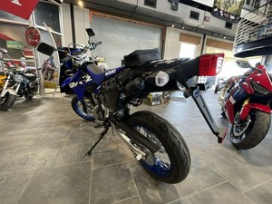 Superventas 2025-2026 - Motocicleta Supermoto Nueva Suzuki DR-Z400SM 398 cc, 1 Cilindro, 4 Tiempos, Garantía de 3 Años, Ensamblada y Lista para Usar - Product Image 3