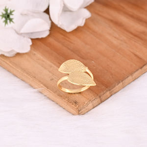 Bijoux sans nickel, bague en laiton, bague simple plaquée or jaune, bague ajustable, bagues tendance pour femmes, bijoux texturés bohèmes - Product Image 4