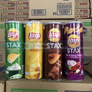 Lays Stax BBQ Pommes de terre frites aromatisées 100g Boîtes plus faciles à transporter pour les voyages Goût salé et texture semi-douce - Product Image 2