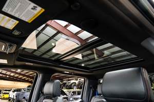 Listo para Enviar: Ford F-150 Raptor R 4x4 2025, Equipamiento Completo, Título Limpio, Vehículo Usado - Product Image 3